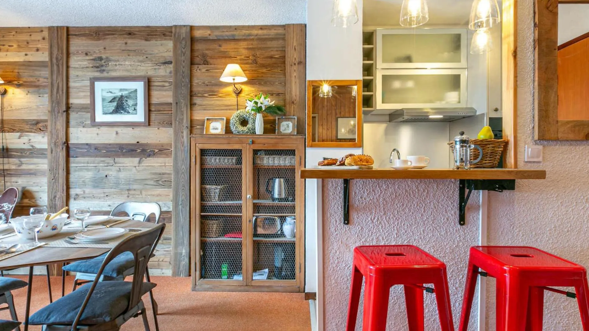 Appartement Soigne A Val-D'Isere Avec Wifi, Parking Couvert, A 10 Min Des Pistes, Navette Gratuite. - Fr-1-694-172