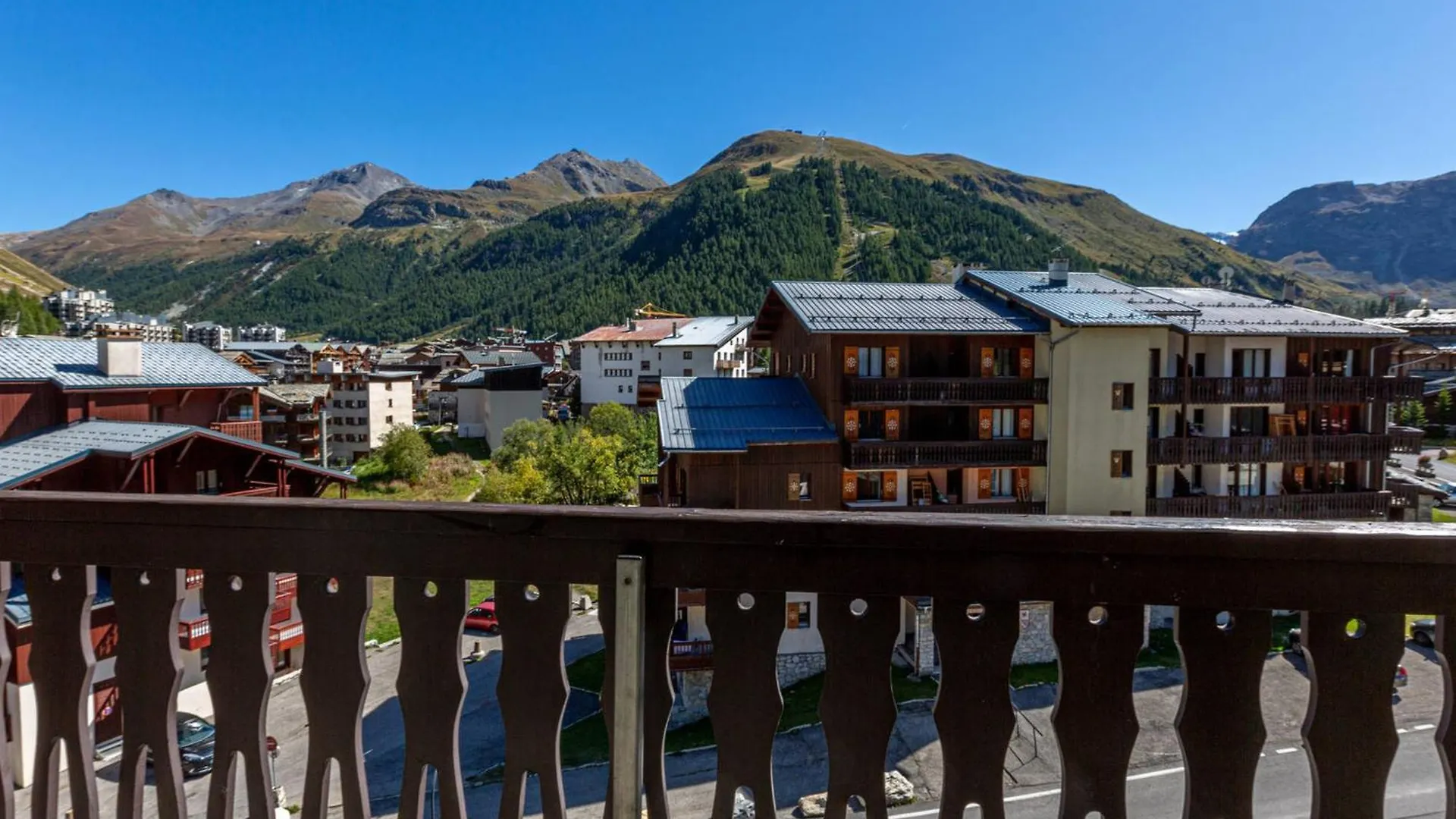 Apartment Appartement Soigne A Val-D'Isere Avec Wifi, Parking Couvert, A 10 Min Des Pistes, Navette Gratuite. - Fr-1-694-172